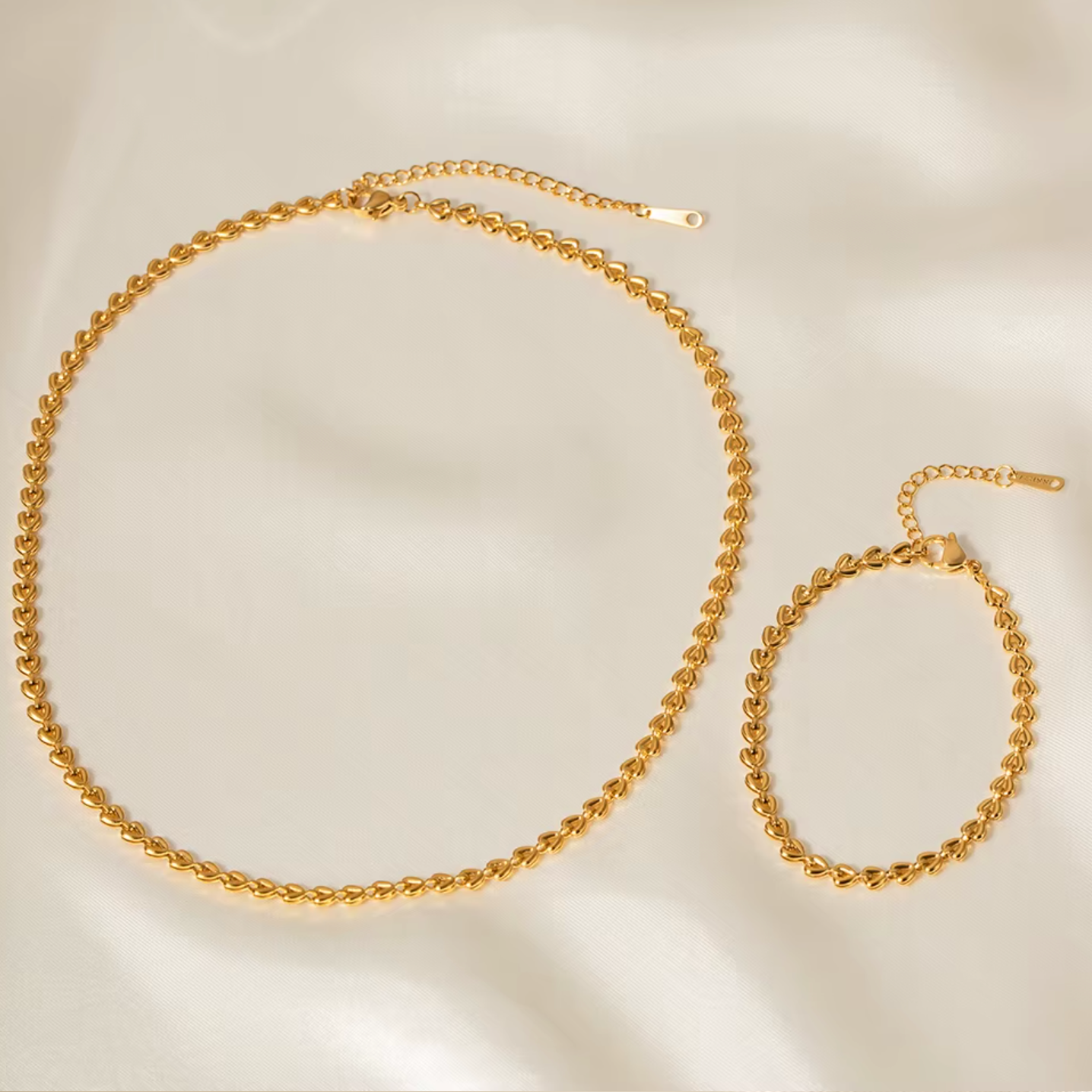 Halskette Herzkette 18K Vergoldet Verstellbar Wasserfest Edelstahl 316L Elegant