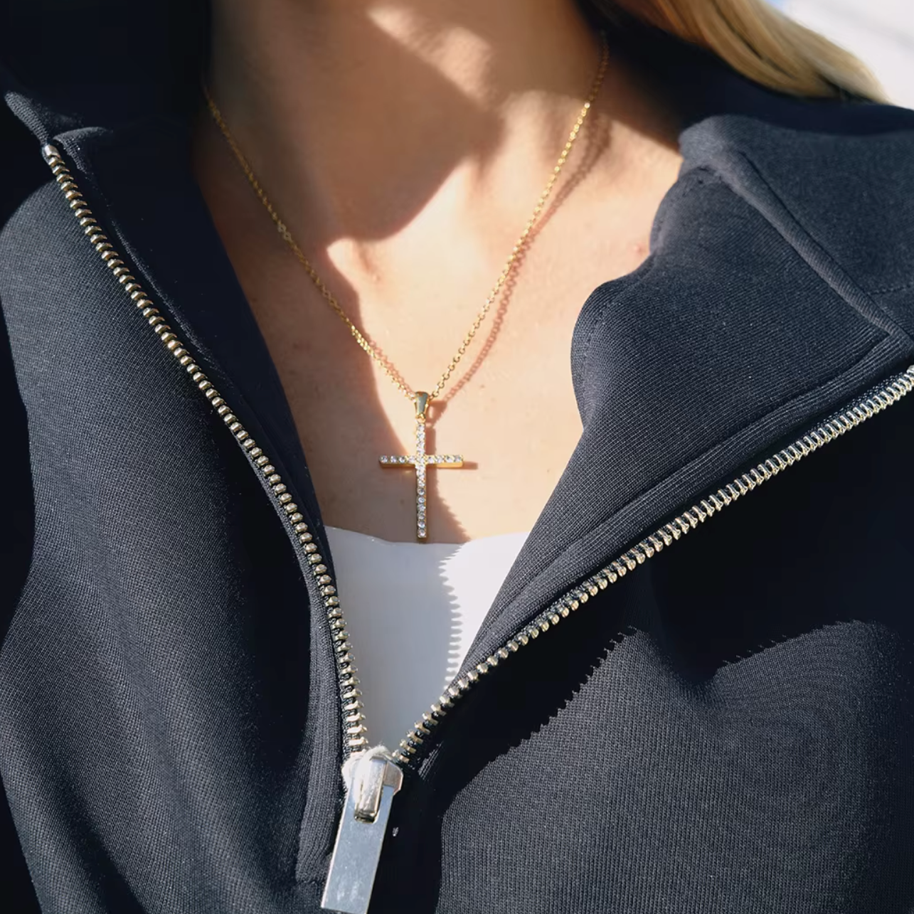 Halskette Kreuz Zirkonia 18K Vergoldet Wasserfest Edelstahl 316L Elegant