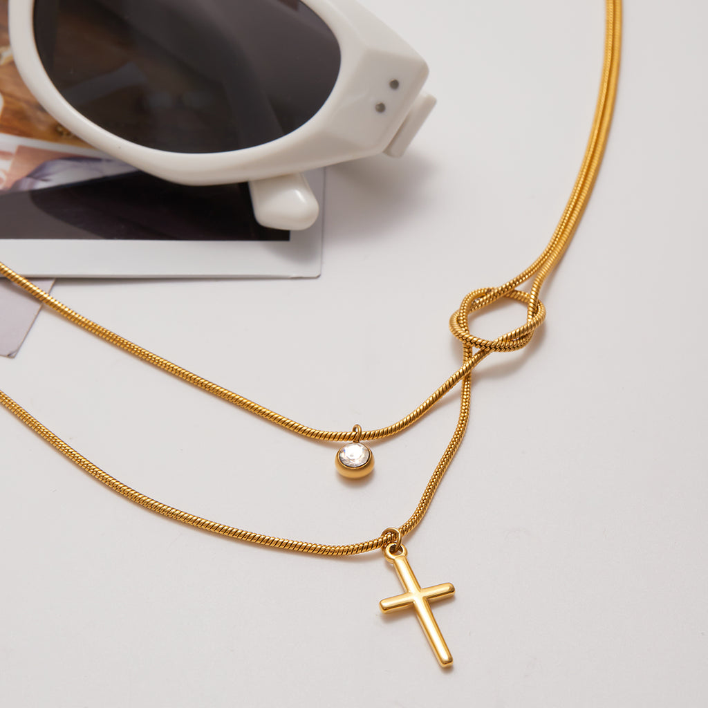 Halskette Novana Layering Kreuz Zirkonia 18K Vergoldet Wasserfest Edelstahl 316L